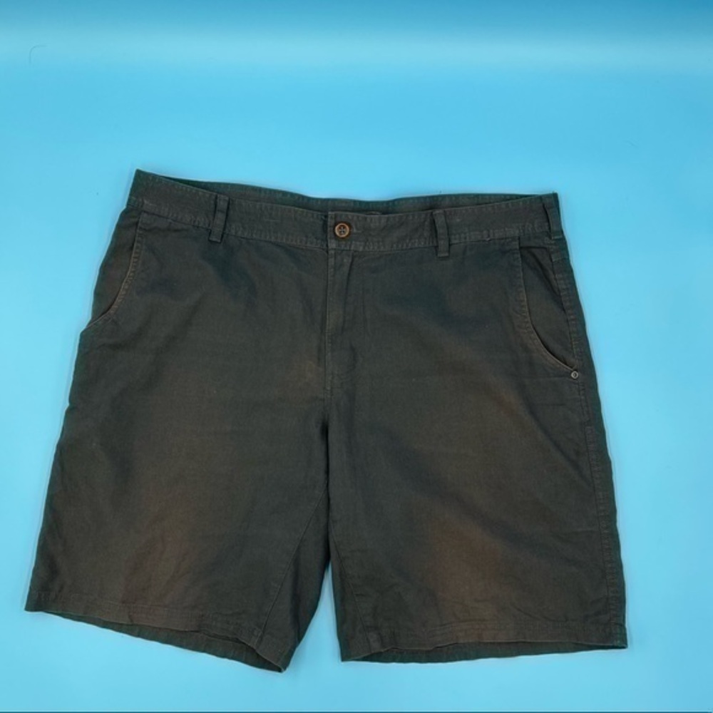 Columbia Shorts
